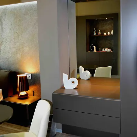 吉内瓦客房酒店 4* 贝尔加莫