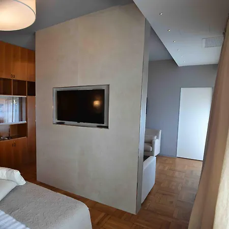 Ginevra 4* Bergamo