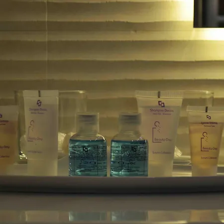 吉内瓦客房酒店