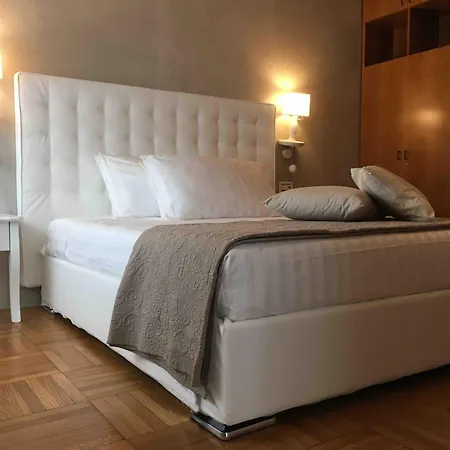 Ginevra 4* Бергамо