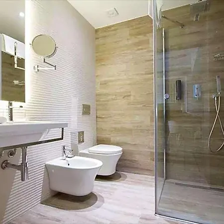 Frühstückspension Ginevra 4*