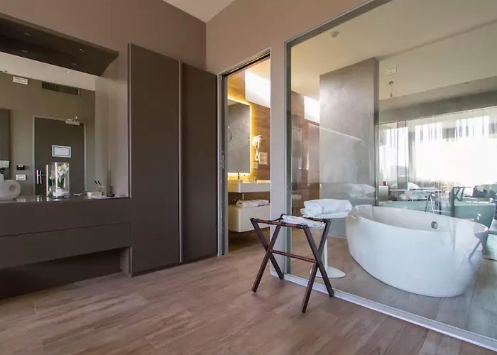 Ginevra Готель типу 